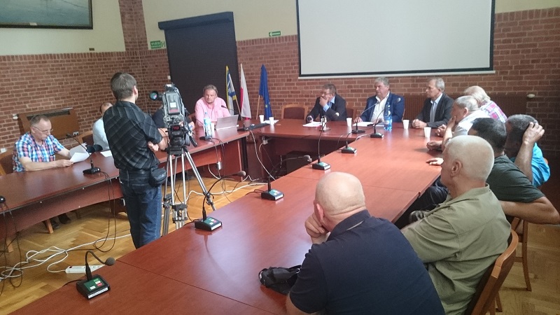 Konferencja zorganizowana przez środowiska rybackie zaniepokojone nowymi regulacjami UE