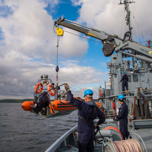 ORP-Zbyszko- szkolenie-z-ratownictwa-morskiego