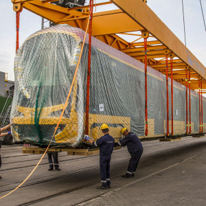 Wyladunek-tramwajow-w-Porcie-Gdynia