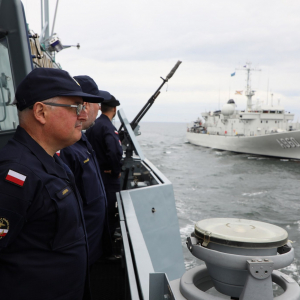 ORP-Kormoran-i-holownik-H-11-Bolko 