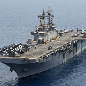 USS Kearsarge (LHD-3) - okręt flagowy Kearsarge Amphibious Ready Group
