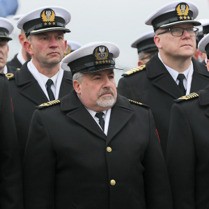 Uroczystość podniesienia bandery na ORP Albatros