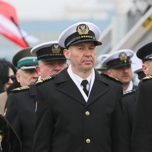 Uroczystość podniesienia bandery na ORP Albatros
