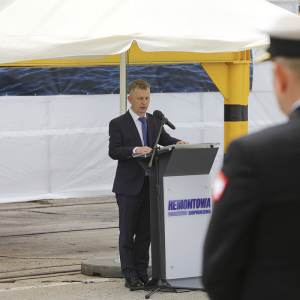 Ceremonia położenia stępki pod budowę niszczyciela min ORP Jaskółka