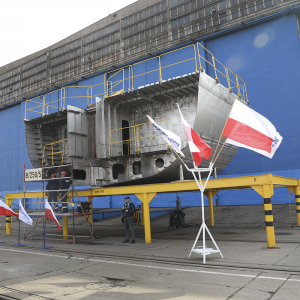 Uroczystość położenia stępki pod budowę ORP Rybitwa