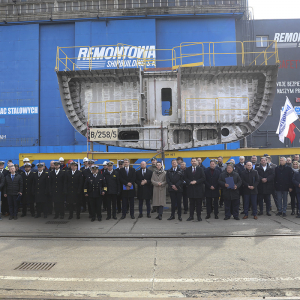 Uroczystość położenia stępki pod budowę ORP Rybitwa