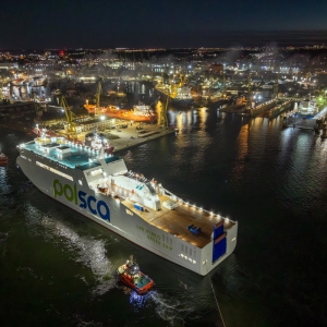 Powrót promu NB101 do stoczni po 12 dniach prób morskich w piątek 26 września. Fot.: Maciej Bielesz/PortalMorski.pl