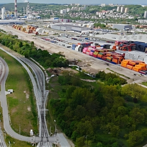 Wizualizacja terminalu intermodalnego w Porcie Gdynia.