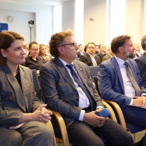 Inauguracja realizacji terminalu intermodalnego w Porcie Gdynia.