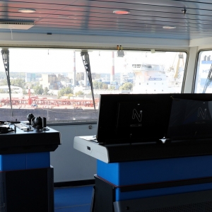 Urządzenia na mostku.