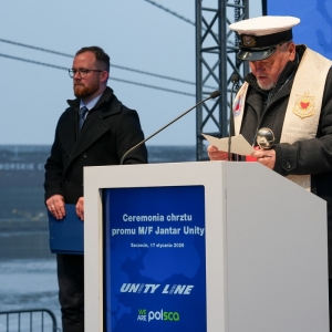 Uroczysty chrzest promu Jantar Unity w Szczecinie. 