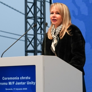 Uroczysty chrzest promu Jantar Unity w Szczecinie. 