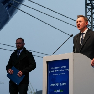 Uroczysty chrzest promu Jantar Unity w Szczecinie. 