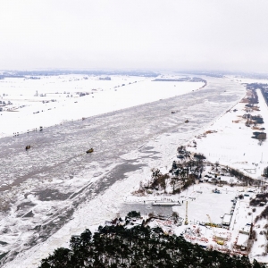 Lodołamacze na Wiśle.