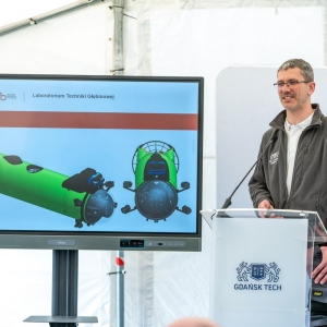 Test „Piranii” w Gdańsku Sobieszewie, na Martwej Wiśle.