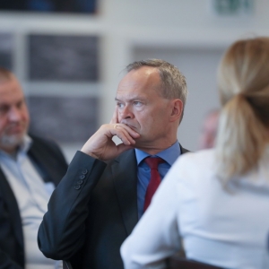 Obrady Forum Okrętowego w Sali Tradycji Gdańskiej Stoczni Remontowej, 15 kwietnia 2026 r.