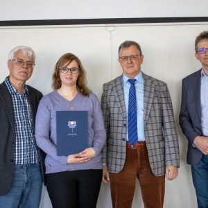 Absolwenci II edycji studiów podyplomowych „Budowa Okrętów” w Instytucie Budowy Okrętów Politechniki Gdańskiej.