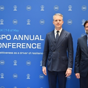 7 maja 2026 r. wiceminister infrastruktury Arkadiusz Marchewka uczestniczył w konferencji Europejskiej Organizacji Portów Morskich w Gdańsku.