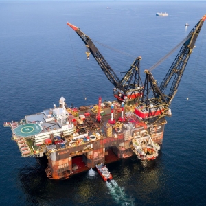 Baltyk 2 i 3 Thialf vessel