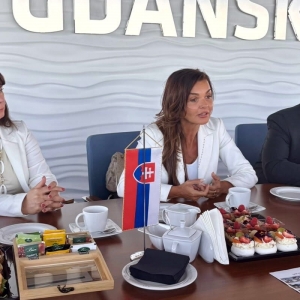 Delegacja ze Słowacji pod przewodnictwem wiceminister transportu Denisy Žilákovej.