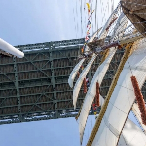 Dar Młodzieży podczas International Parade of Sail, w Nowym Jorku 4 lipca 2026 roku.  Fot. Adrian Dopke