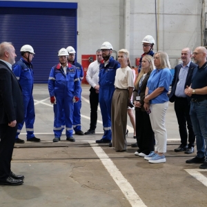 Cięcie pierwszych blach na jednostkę B621/5 dla CMAL w stoczni Remontowa Shipbuilding w Gdańsku. Fot. Robert Rozmus