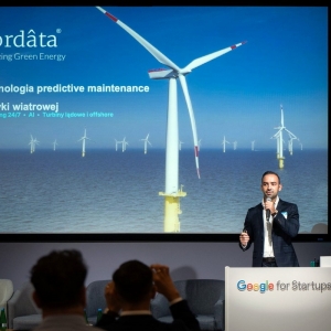 Nawiązanie współpracy ogłoszono podczas Google for Startups Campus Warsaw. Fot.: Chordata/LinkedIn