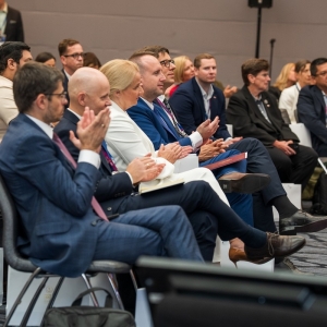 Ponad stu uczestników mogło rozmawiać o projektach, usługach i możliwościach współpracy.