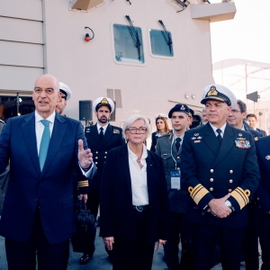Przekazanie greckiej marynarce wojennej drugiej fregaty FDI Nearchos w Lorient. Fot. Lucille Pellerin