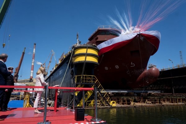 ORP Jerzy Różycki uroczyście zwodowany