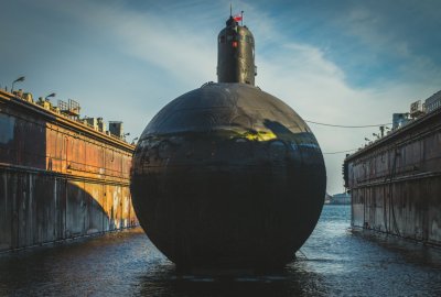 ORP Orzeł w PGZ Stoczni Wojennej ORP Orzeł w PGZ Stoczni Wojennej