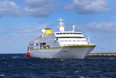 Wycieczkowiec Hamburg rozpoczął sezon turystyczny w Porcie Gdańsk