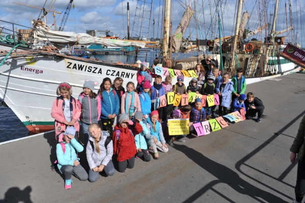 Pomorze pływało na Zawiszy i zwiedzało muzeum