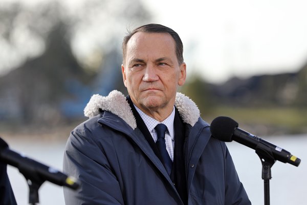Sikorski: Zwalczanie rosyjskiej floty cieni obszarem zainteresowania Polski i Finlandii...