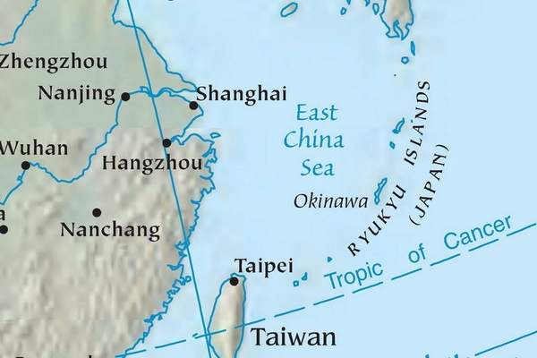 Japonia: Protest przeciw obecności chińskiego statku wiertniczego na spornych wodach