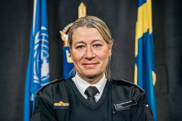 Szefowa dowództwa operacyjnego szwedzkiego wojska: Ochrona podmorskich kabli jest prawi...