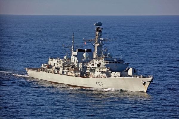 Brytyjski okręt St Albans eskortował rosyjską fregatę Admirał Gorszkow