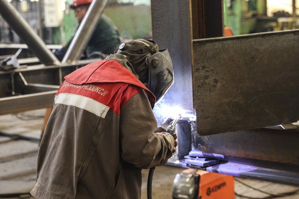 FORUM OKRĘTOWE. O pływającym terminalu LNG i potrzebie odbudowy szkolnictwa zawodowego...
