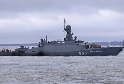 Ukraina: W nocy wojsko zaatakowało rosyjską rafinerię i okręt rakietowy...