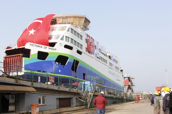 Wightlink przygotowuje się na przyjęcie nowego promu