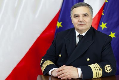 Prof. kpt. ż.w. Adam Weintrit został ponownie wybrany na rektora Uniwersytetu Morskiego...