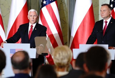 Mike Pence i Andrzej Duda