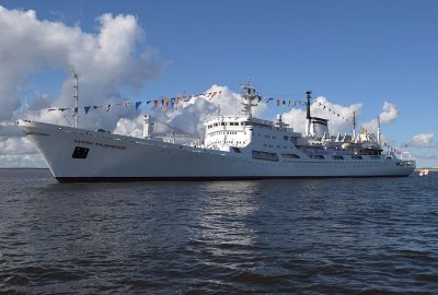 Parady Marynarki Wojennej Rosji w St. Petersburgu i nie tylko [zdjęcia, ...