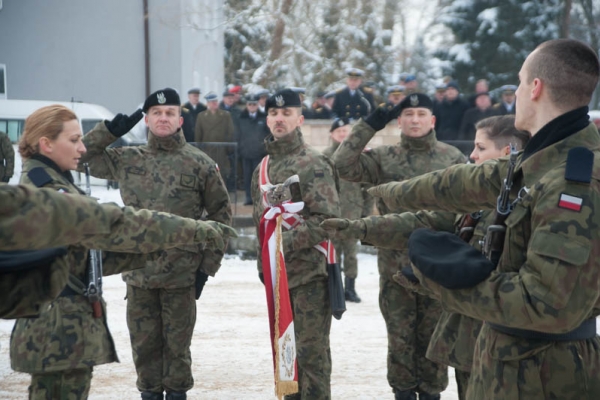 Przysięga marynarzy w CSMW w Ustce