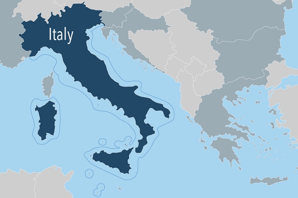 MSW Włoch: nie przyjmiemy łodzi z 450 nielegalnymi imigrantami