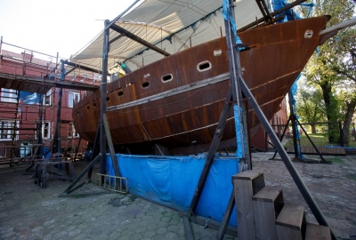 Mama pilnuje Ojca Bogusława