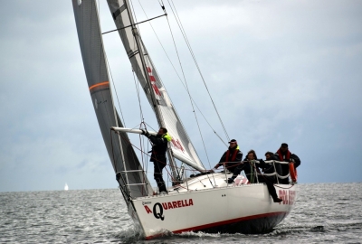 Aquarella z pucharem STS Generał Zaruski