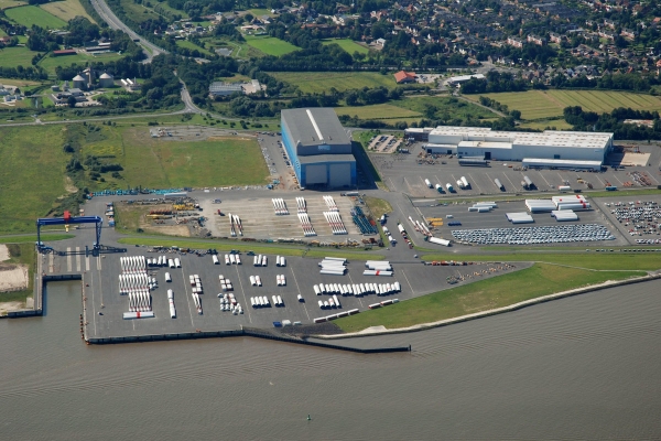 Upada niemiecki producent fundamentów i wież turbin wiatrowych Ambau