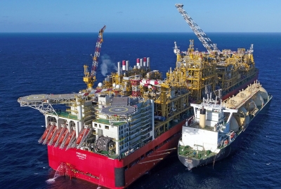 Shell rozpoczyna wydobycie na Prelude FLNG [foto, VIDEO]