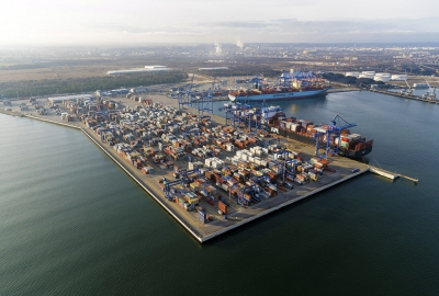 Gdańsk wśród 100 wiodących portów kontenerowych świata